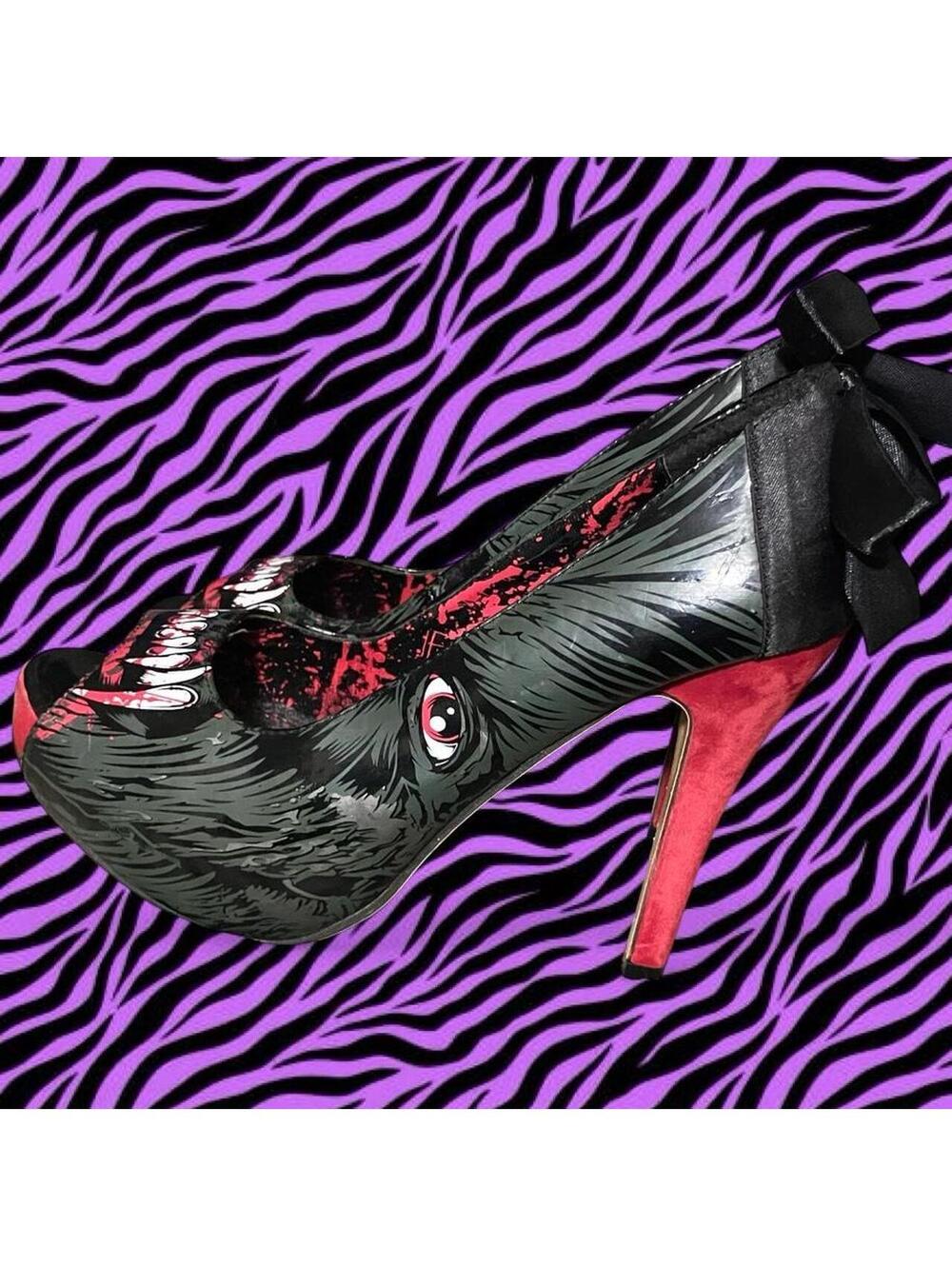 Iron Fist 'Wolfbeater' platform heels #goth #punk #y2k #imported
